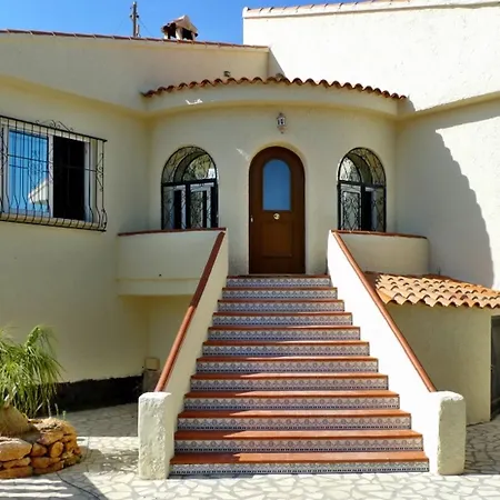 House With 3 Bedrooms In Calp, With Wonderful Sea View, Private Pool, Appartement Calp